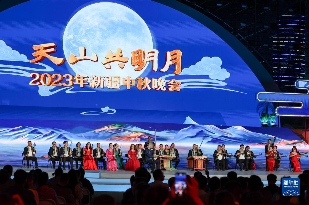 波克捕鱼海皇波塞冬出现的时间